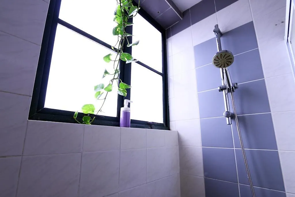 The Tree House Apartment Malacca 0*,